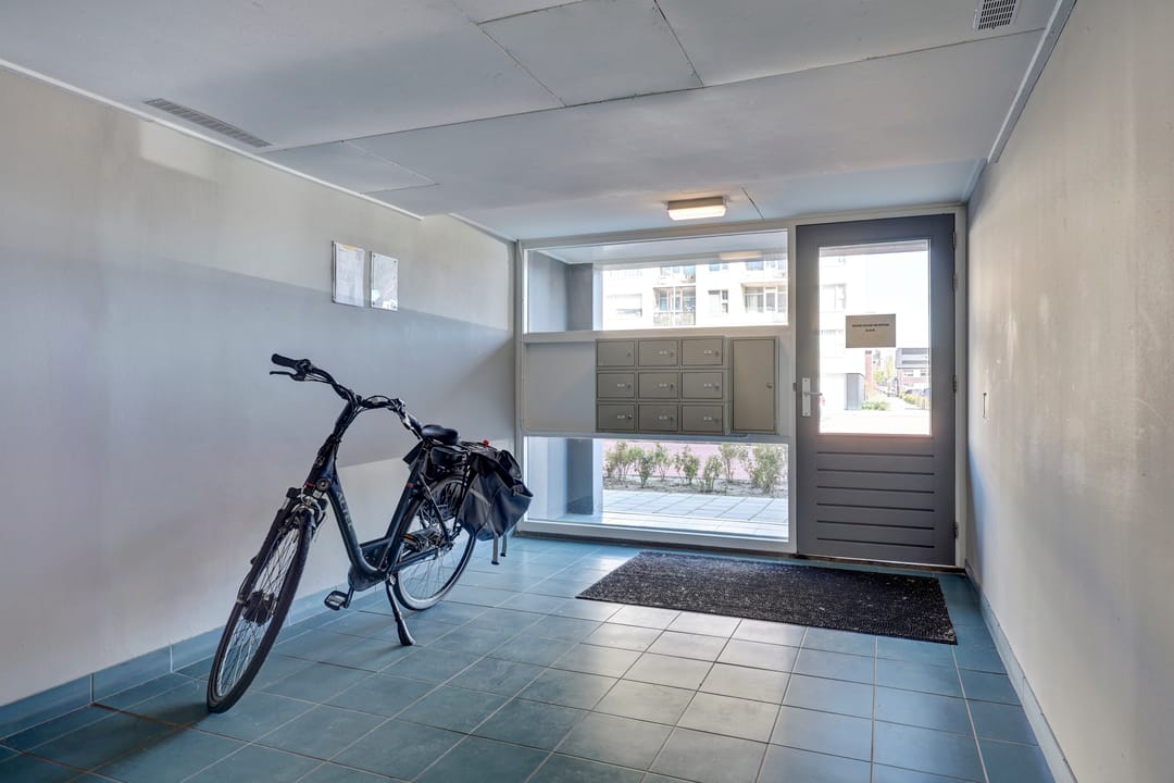 Photo 17 of Uranusstraat 11-B