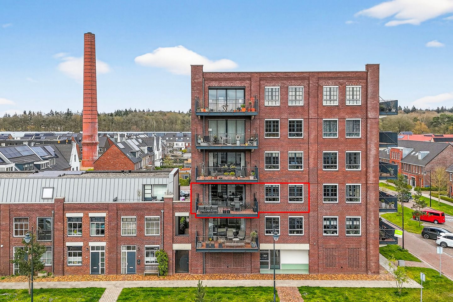 Foto 1 van Enkalaan 115