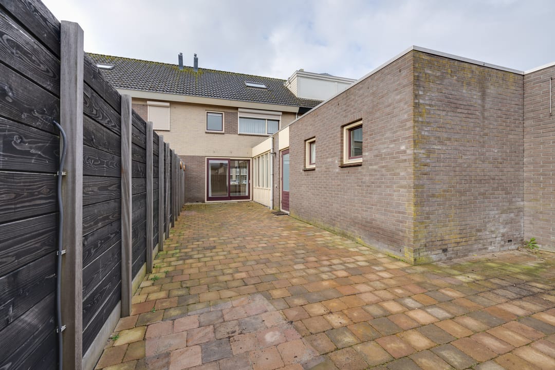 Photo 22 of Bloedkoraal 3