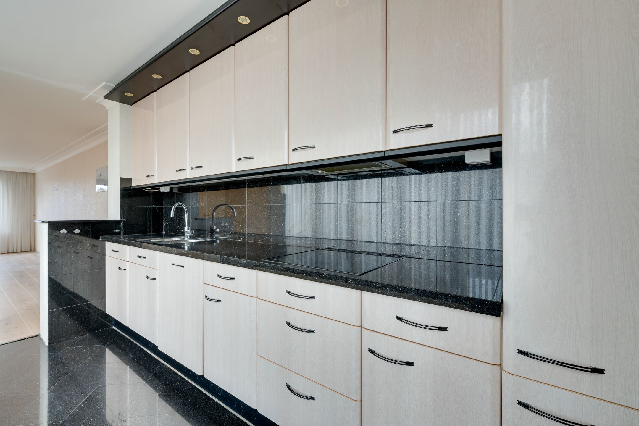 Photo 18 of Bloedkoraal 3