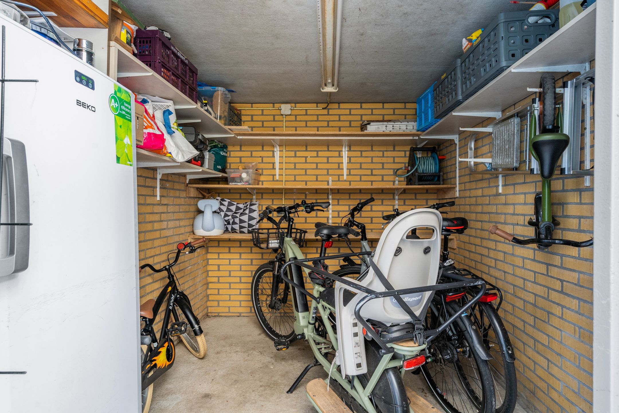 Foto 42 van Simultaanstraat 26