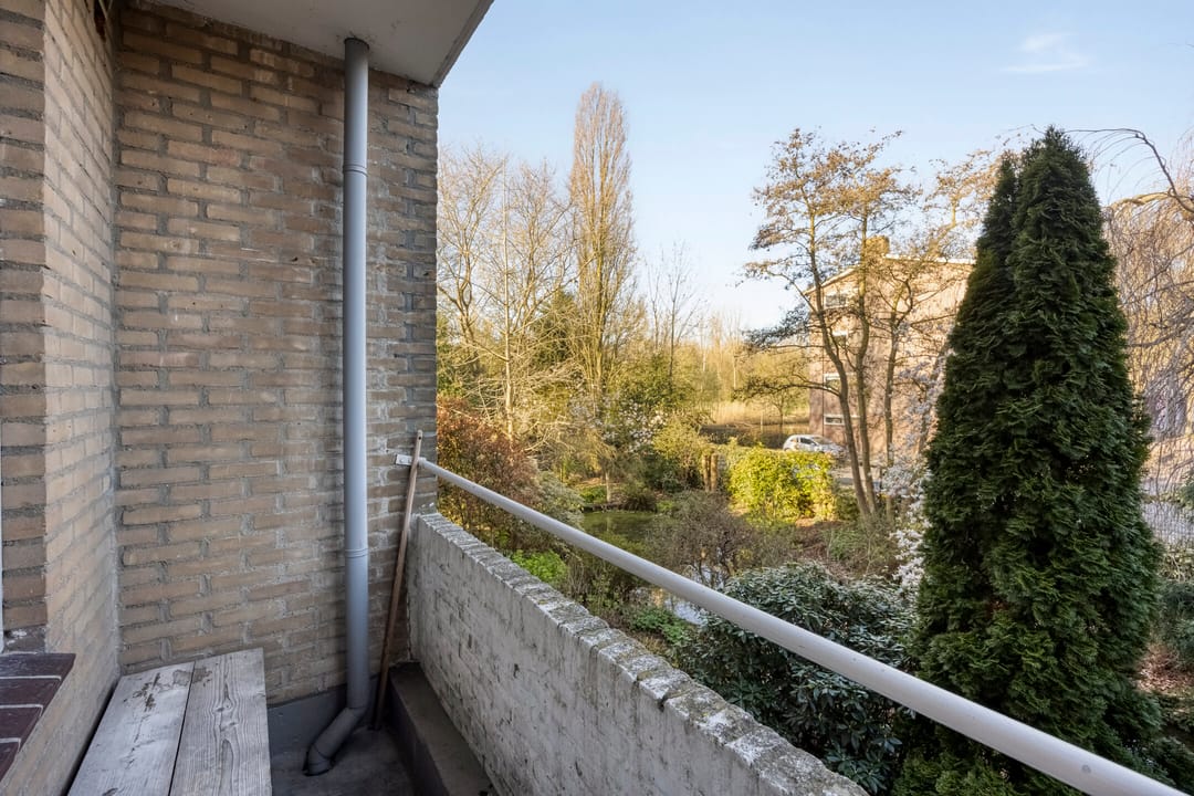 Foto 11 van Directeur Moerlandsstraat 9