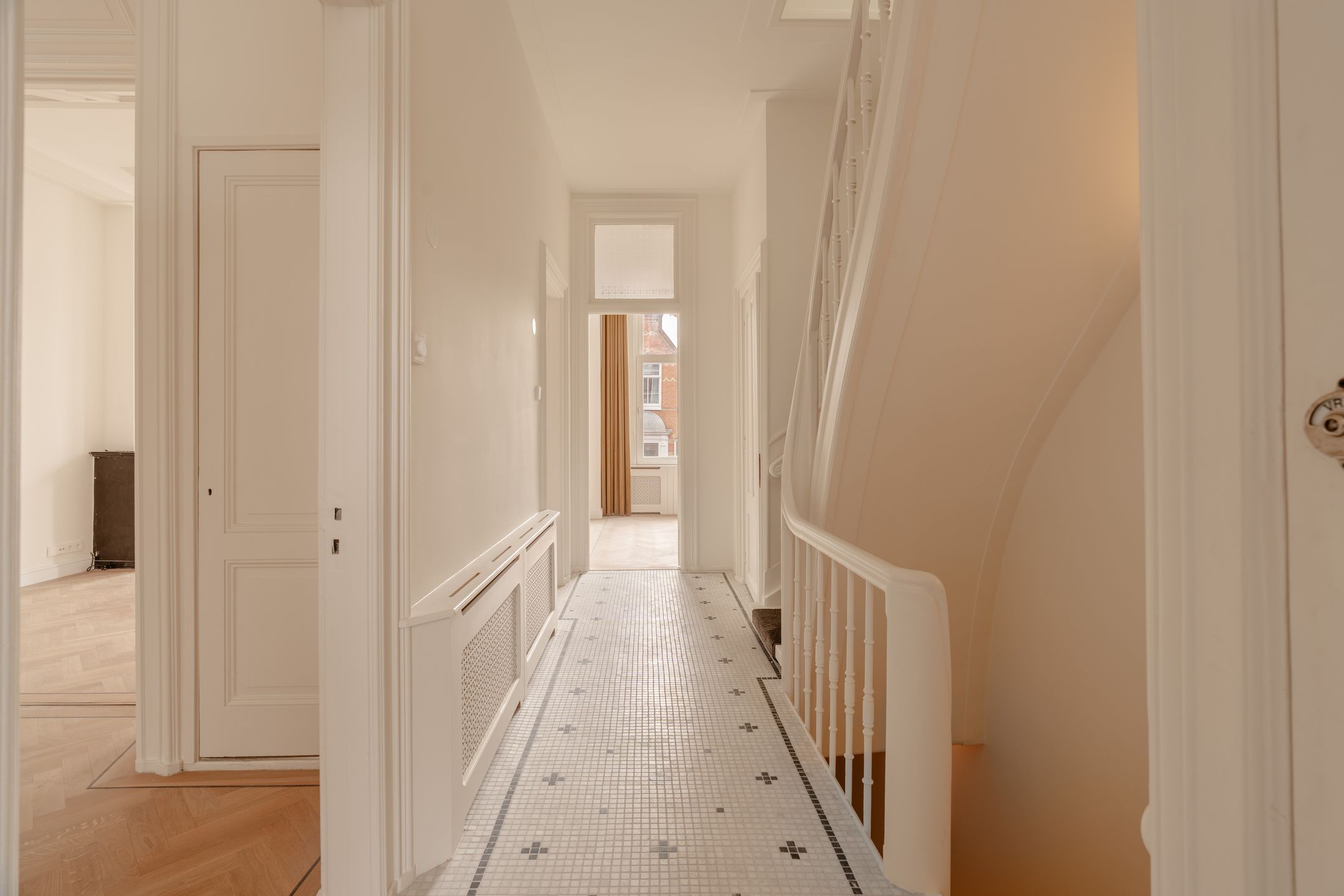 Photo 6 of Willemsparkweg 124-2