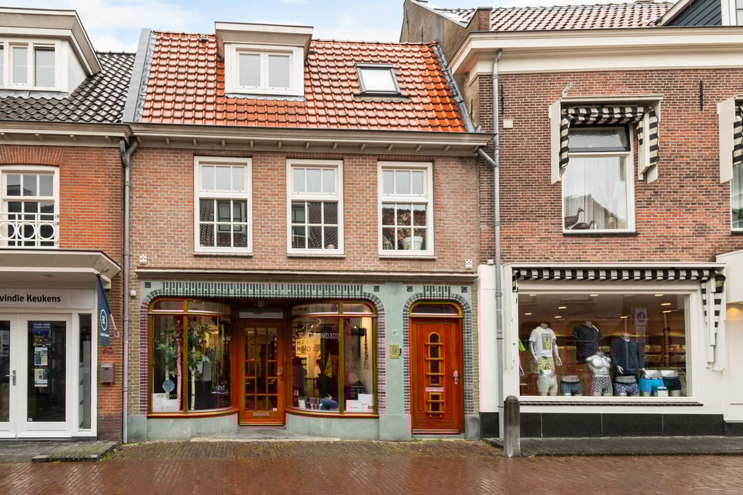 Photo 1 of Utrechtsestraat 24-A