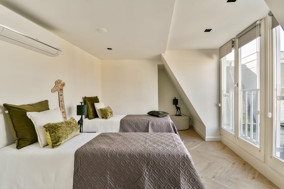 Photo 16 of Van Hogendorpstraat 166-3