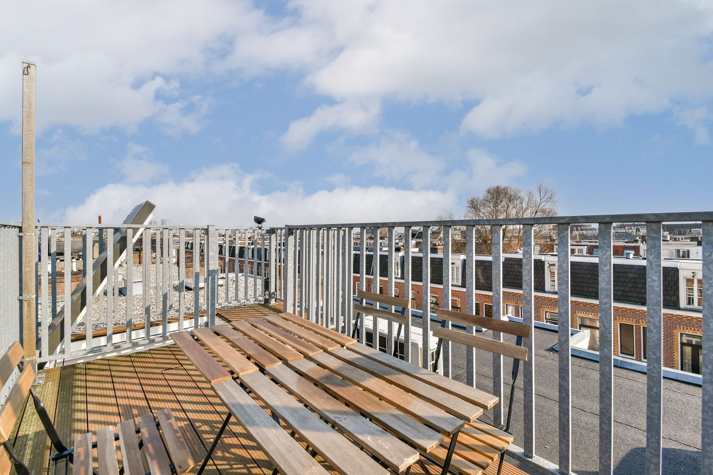 Photo 20 of Van Hogendorpstraat 166-3