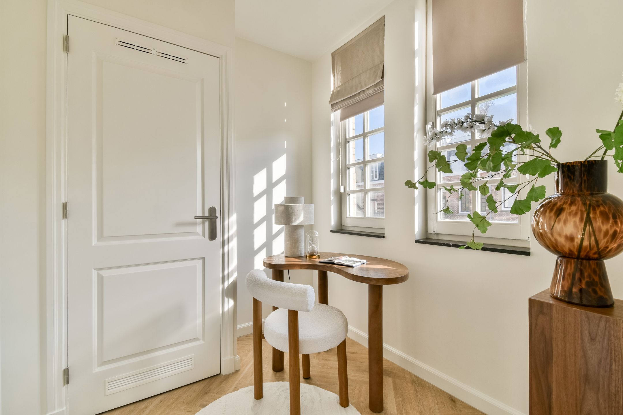 Photo 6 of Van Hogendorpstraat 166-3