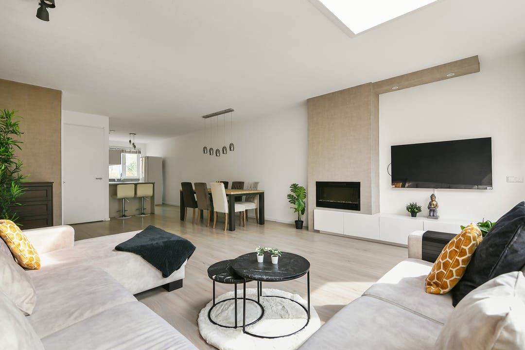 Luxury Family Home with Two Bathrooms Near Hoofddorp Center — 11