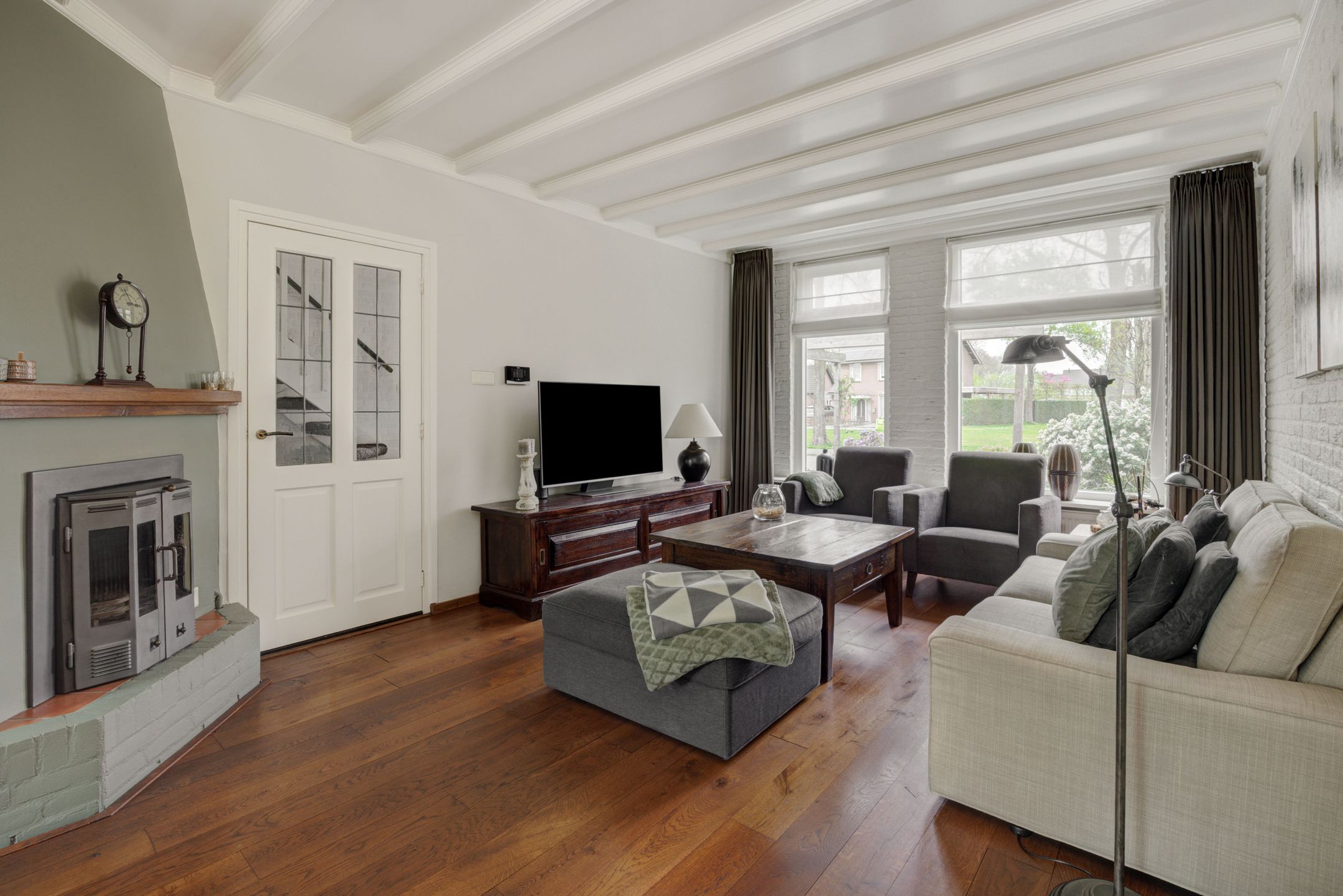 Photo 12 of Reusel 15