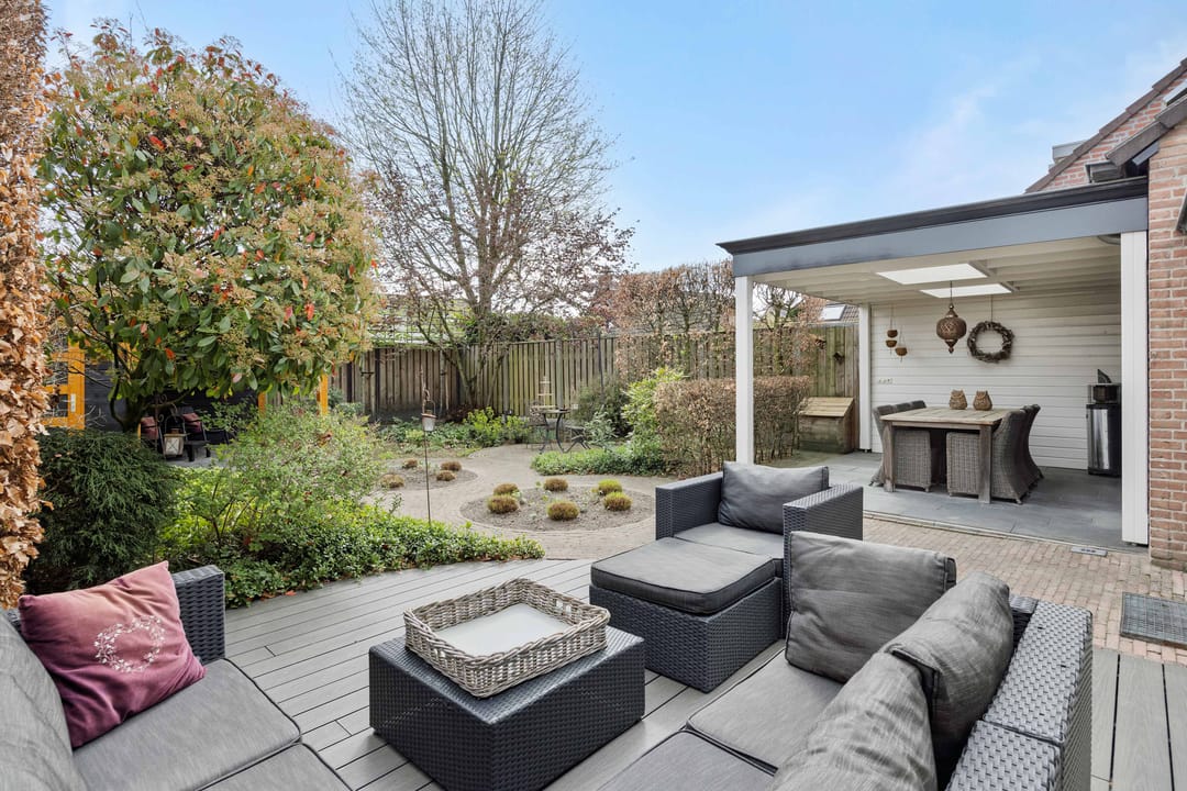 Photo 37 of Reusel 15