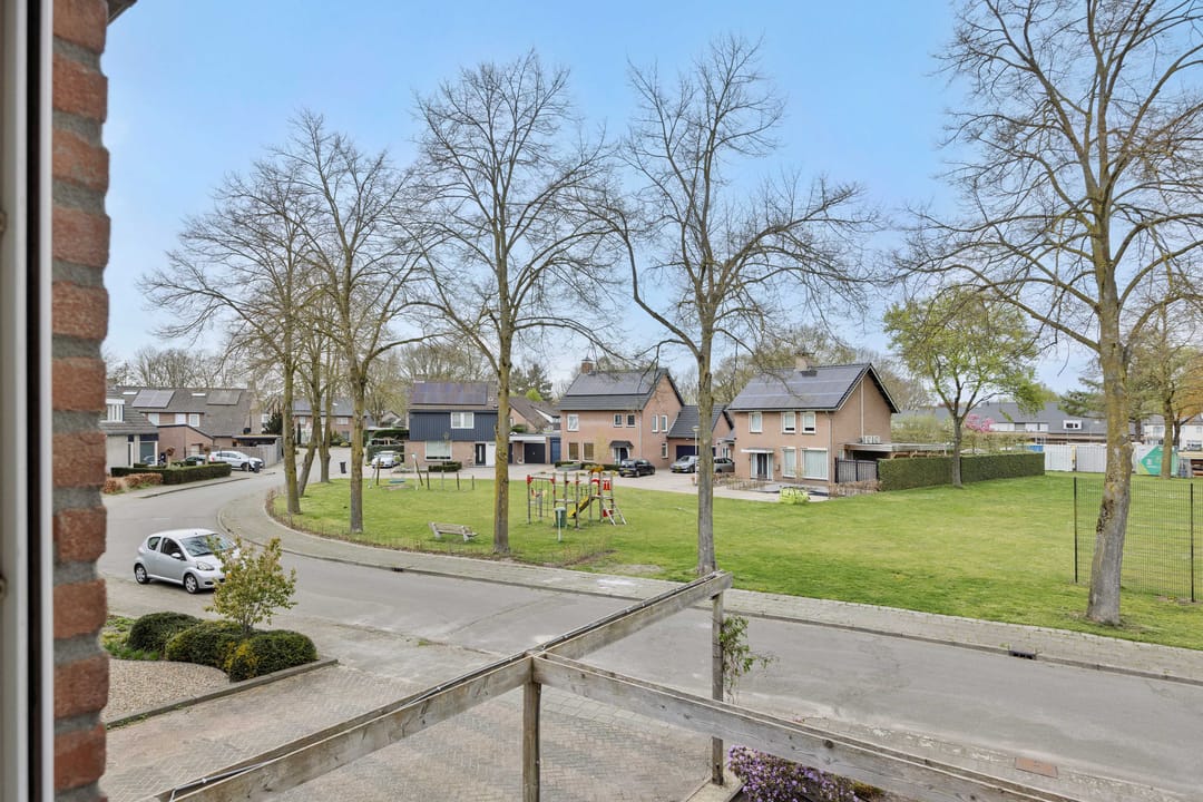 Photo 41 of Reusel 15