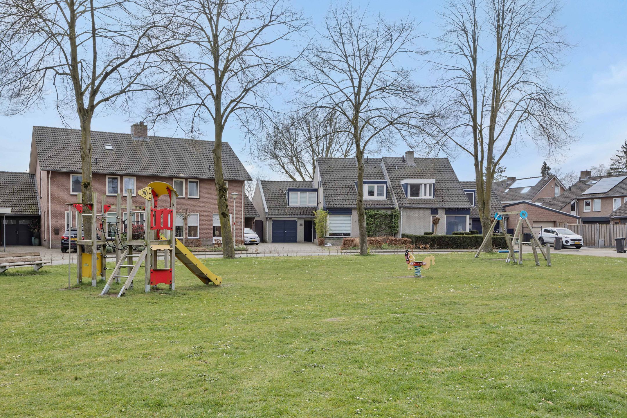 Photo 42 of Reusel 15