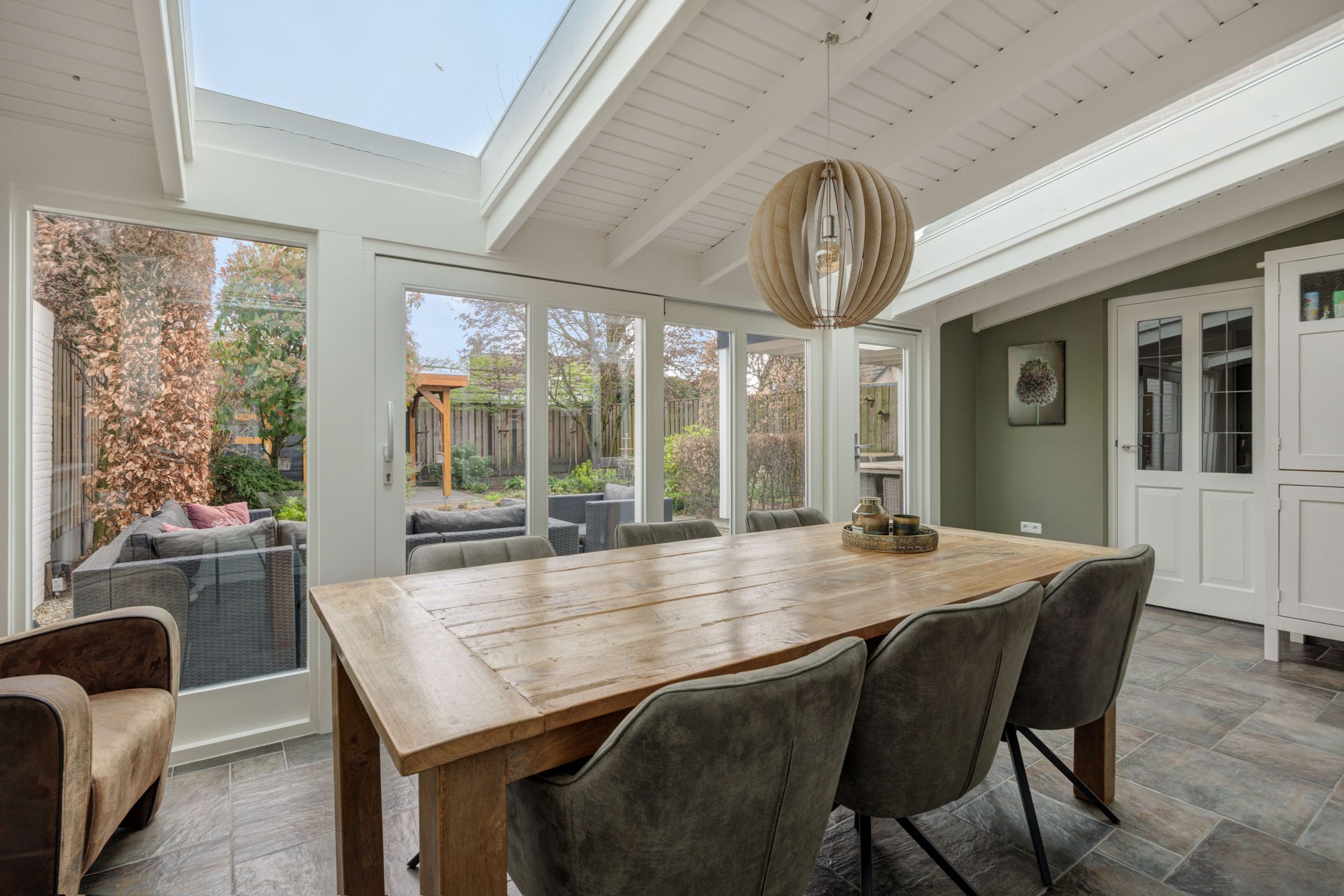 Photo 18 of Reusel 15