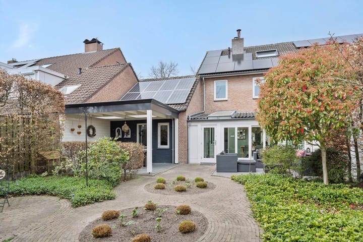 Photo 5 of Reusel 15