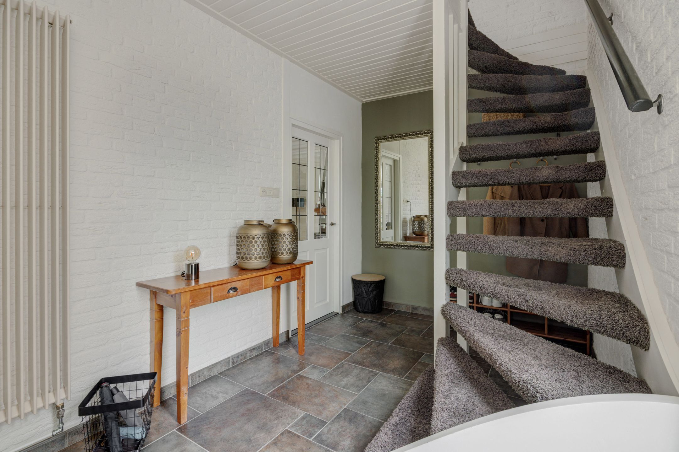 Photo 9 of Reusel 15