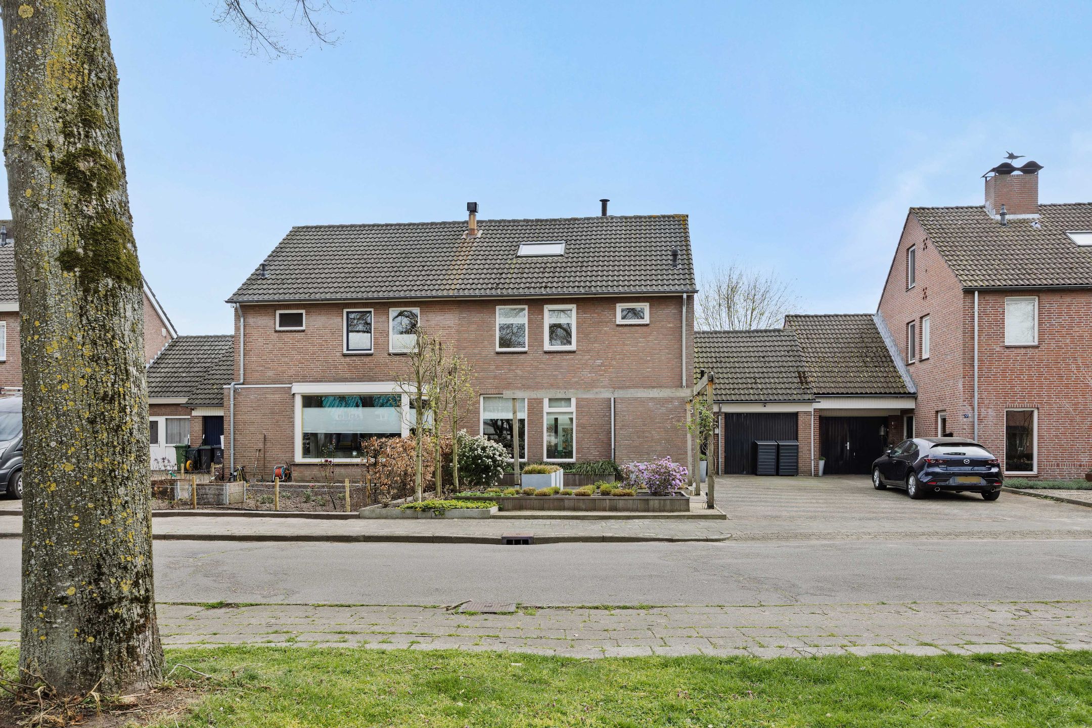 Photo 6 of Reusel 15