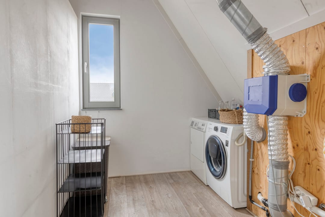 Photo 38 of Spiegelkever 16