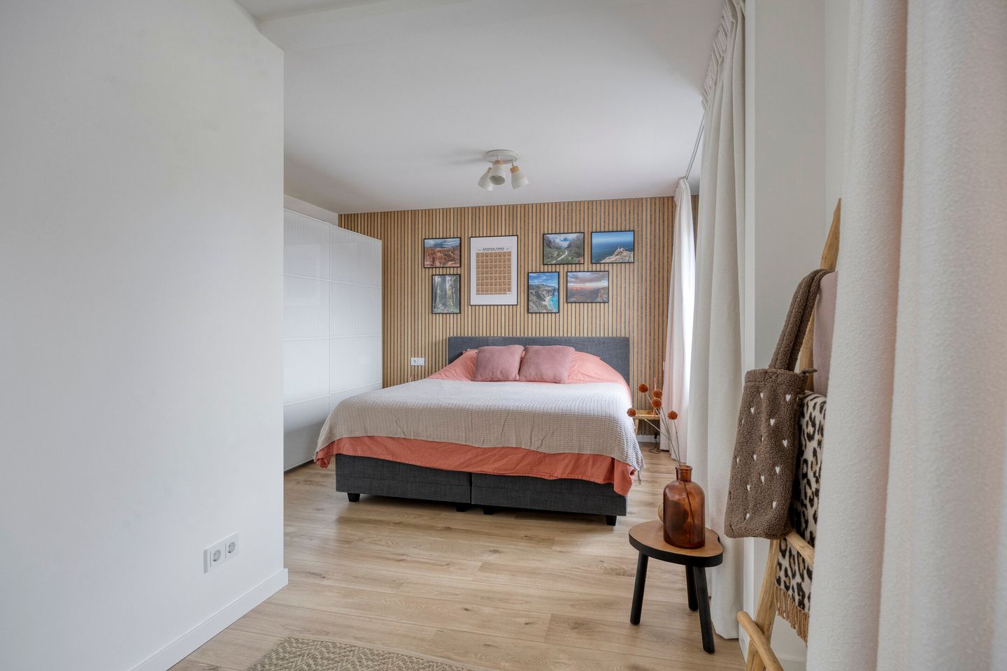 Modernized Terraced Home with Solar Panels and Garden in Roosendaal — 19