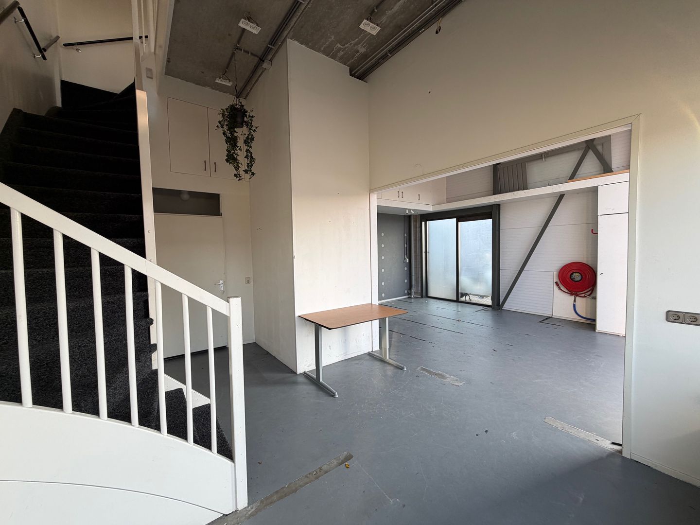 Bekijk foto 3 van Laan van Waalhaven 103