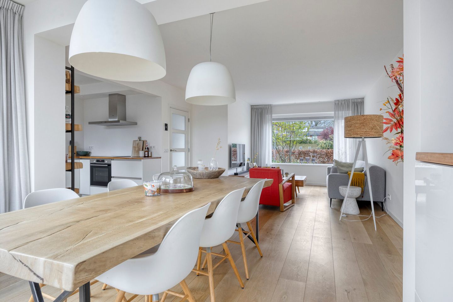 Modernized Terraced Home with Solar Panels and Garden in Roosendaal — 14
