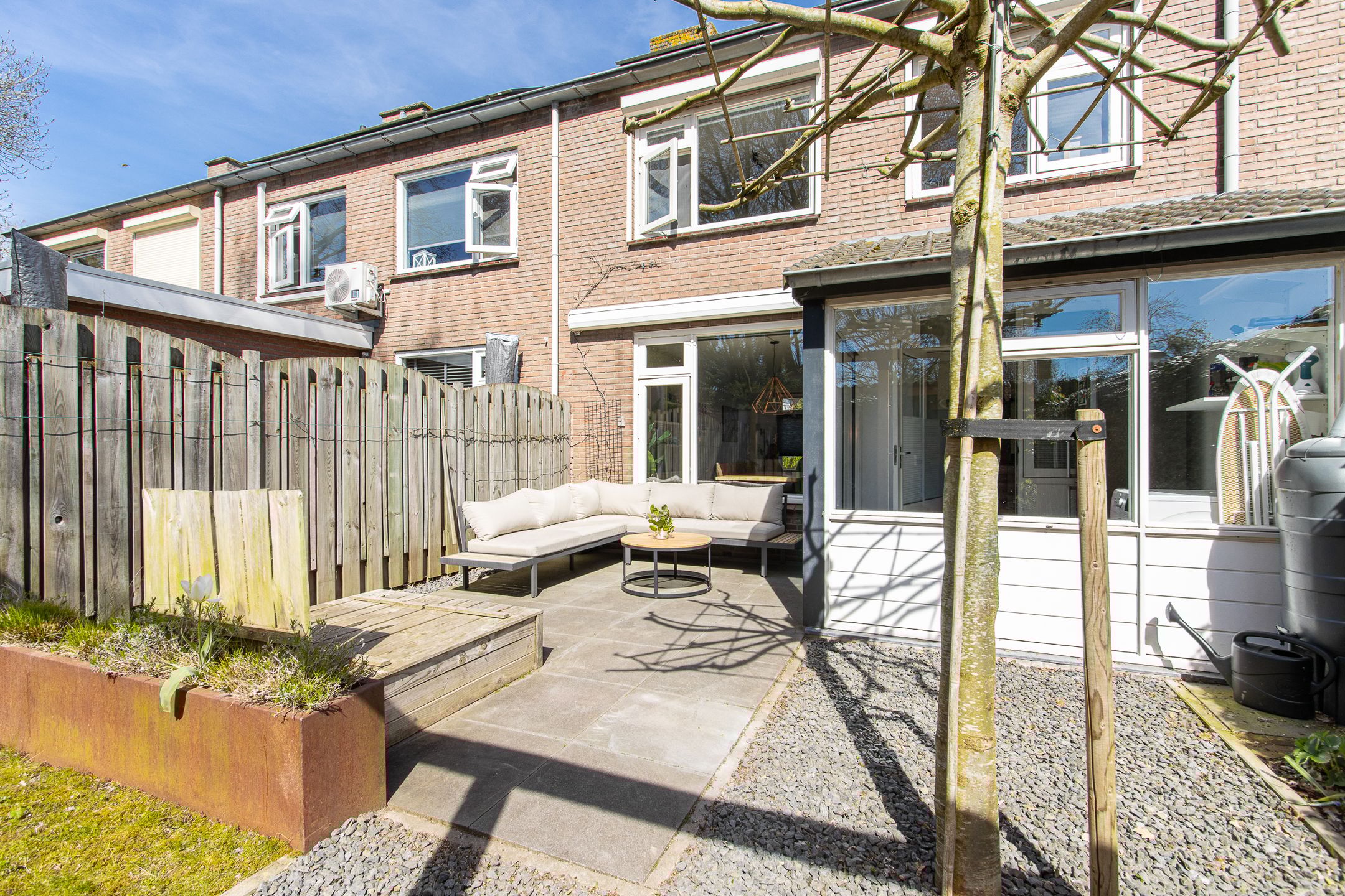 Photo 48 of Johannis van Rijswijkstr 8