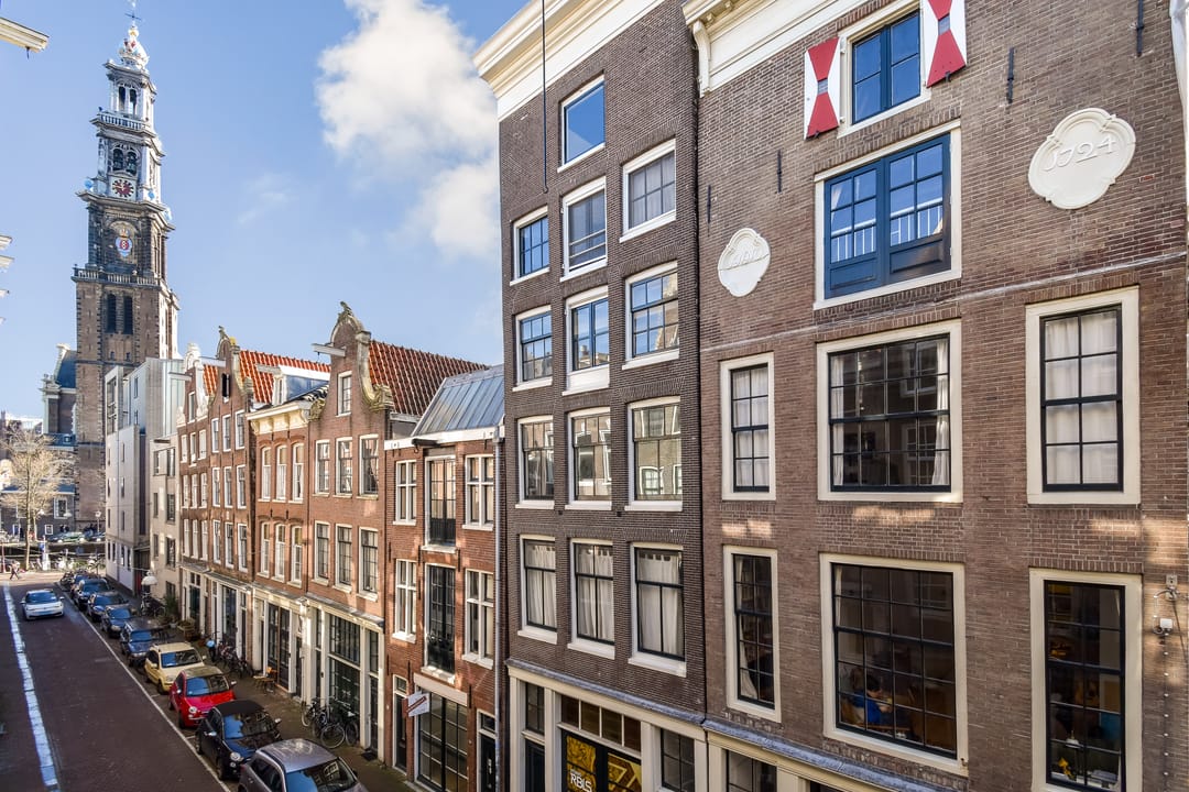 Photo 17 of Bloemstraat 36-G