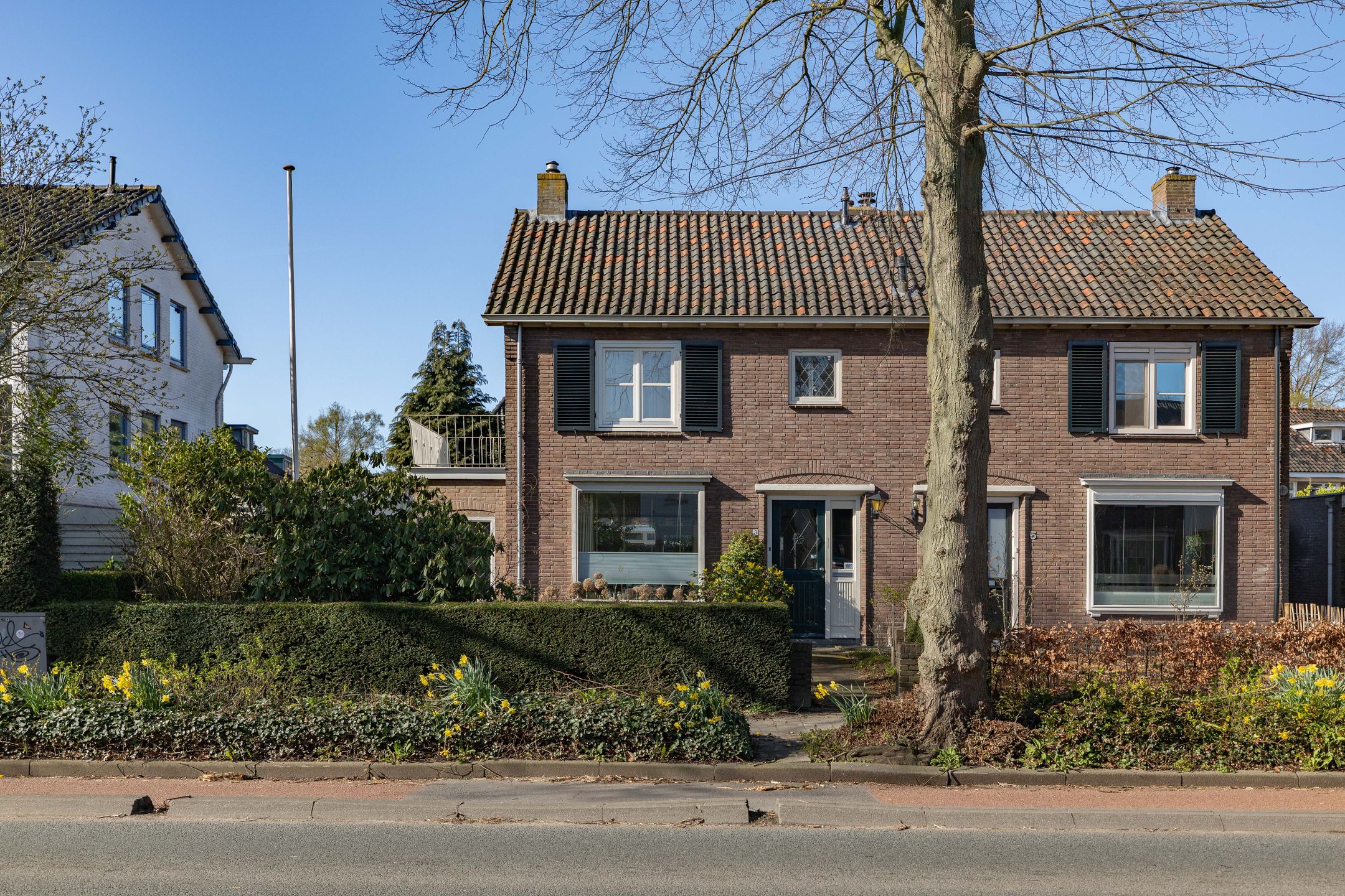 Foto 51 van Van Oldenielstraat 3