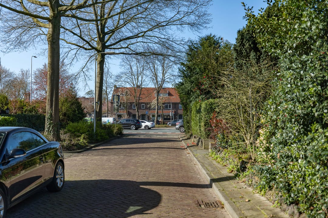 Foto 53 van Van Oldenielstraat 3