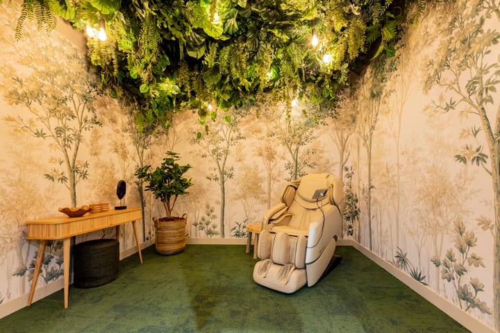 Diemerhof 42, Diemen