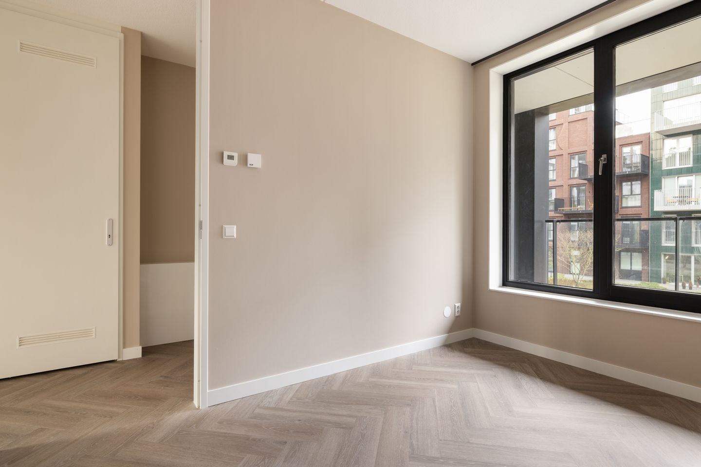 Foto 14 van Mies van der Rohestraat 21