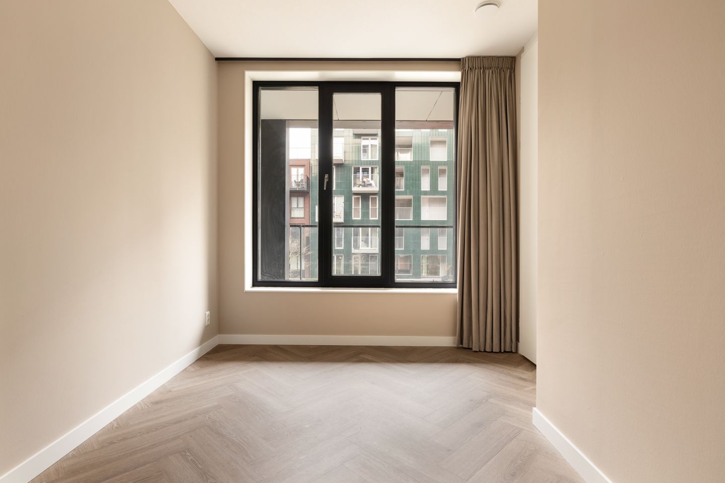 Foto 19 van Mies van der Rohestraat 21