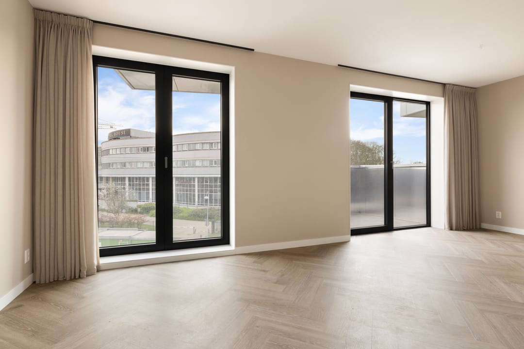 Foto 11 van Mies van der Rohestraat 21