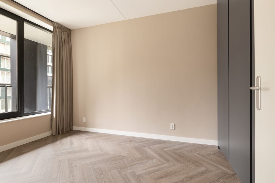 Foto 13 van Mies van der Rohestraat 21