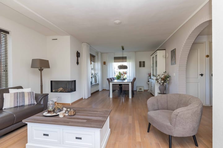 Foto 3 van Oosterweg 12