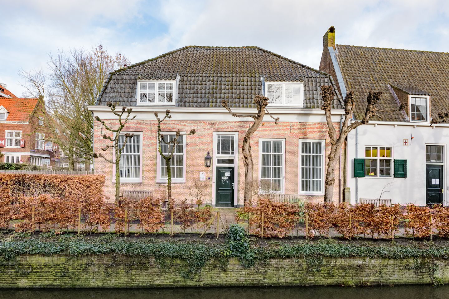 Bekijk foto 1 van Bloemendalse Binnenpoort 7