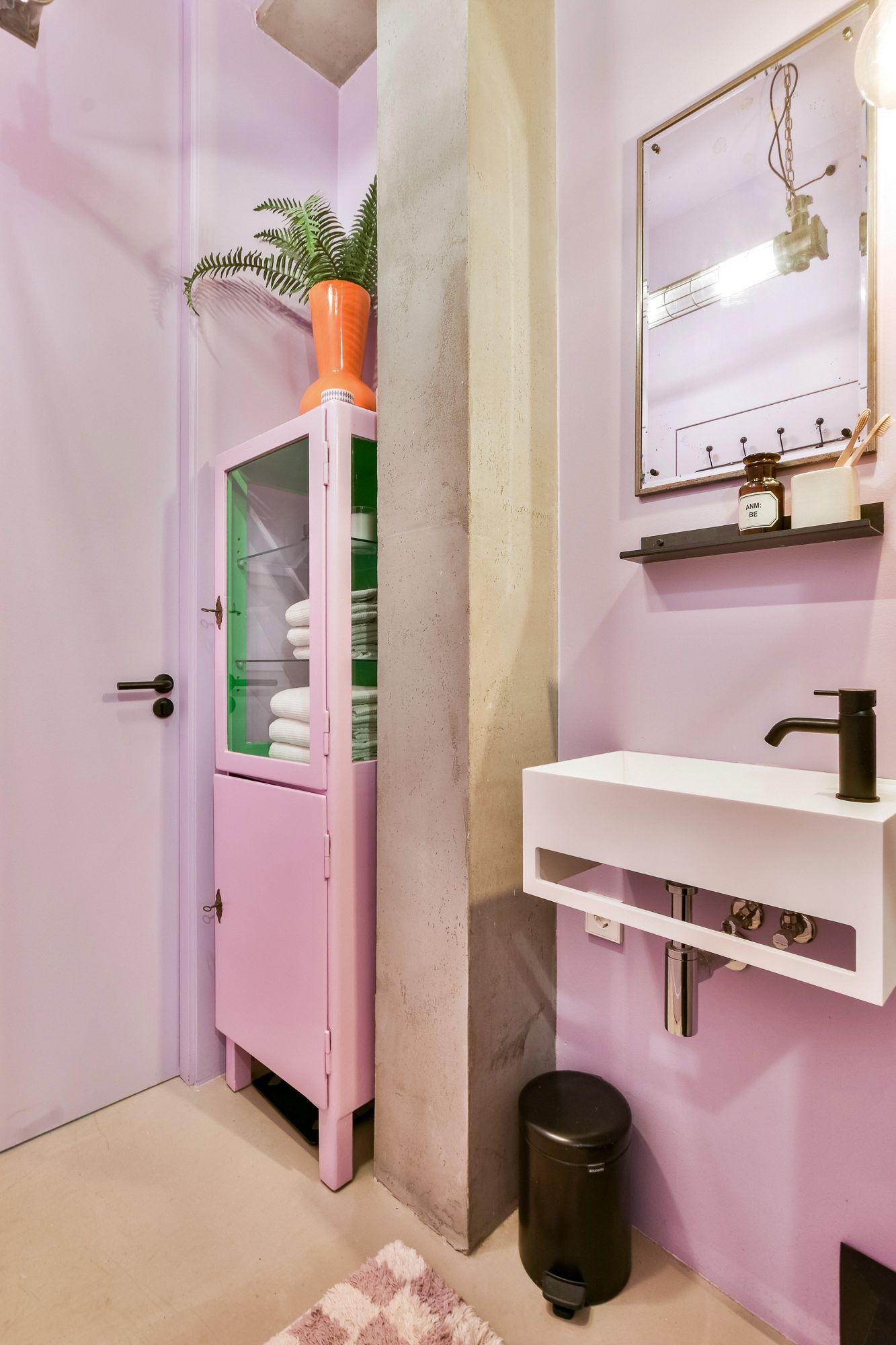 Photo 19 of Lucellestraat 44