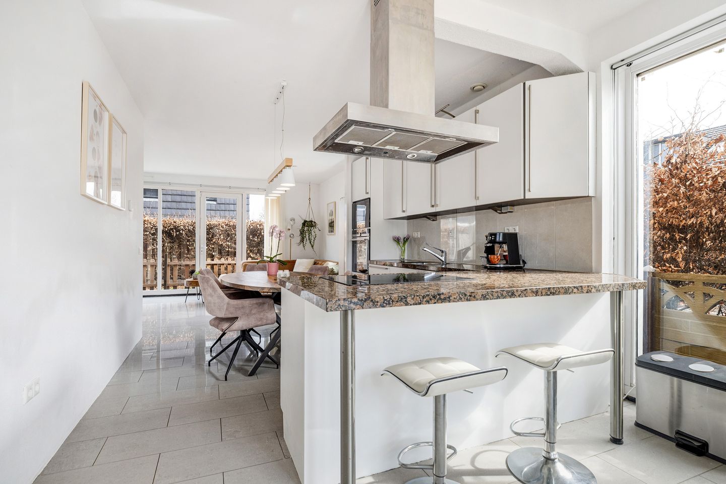 Photo 14 of Madame Gresstraat 46