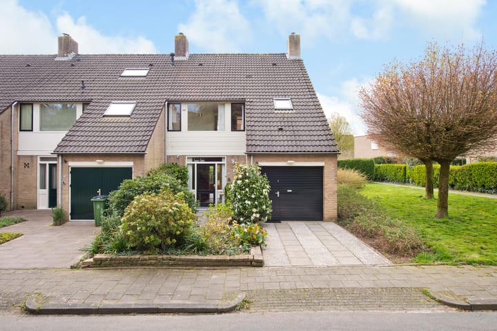 Foto 2 van Margrietstraat 32