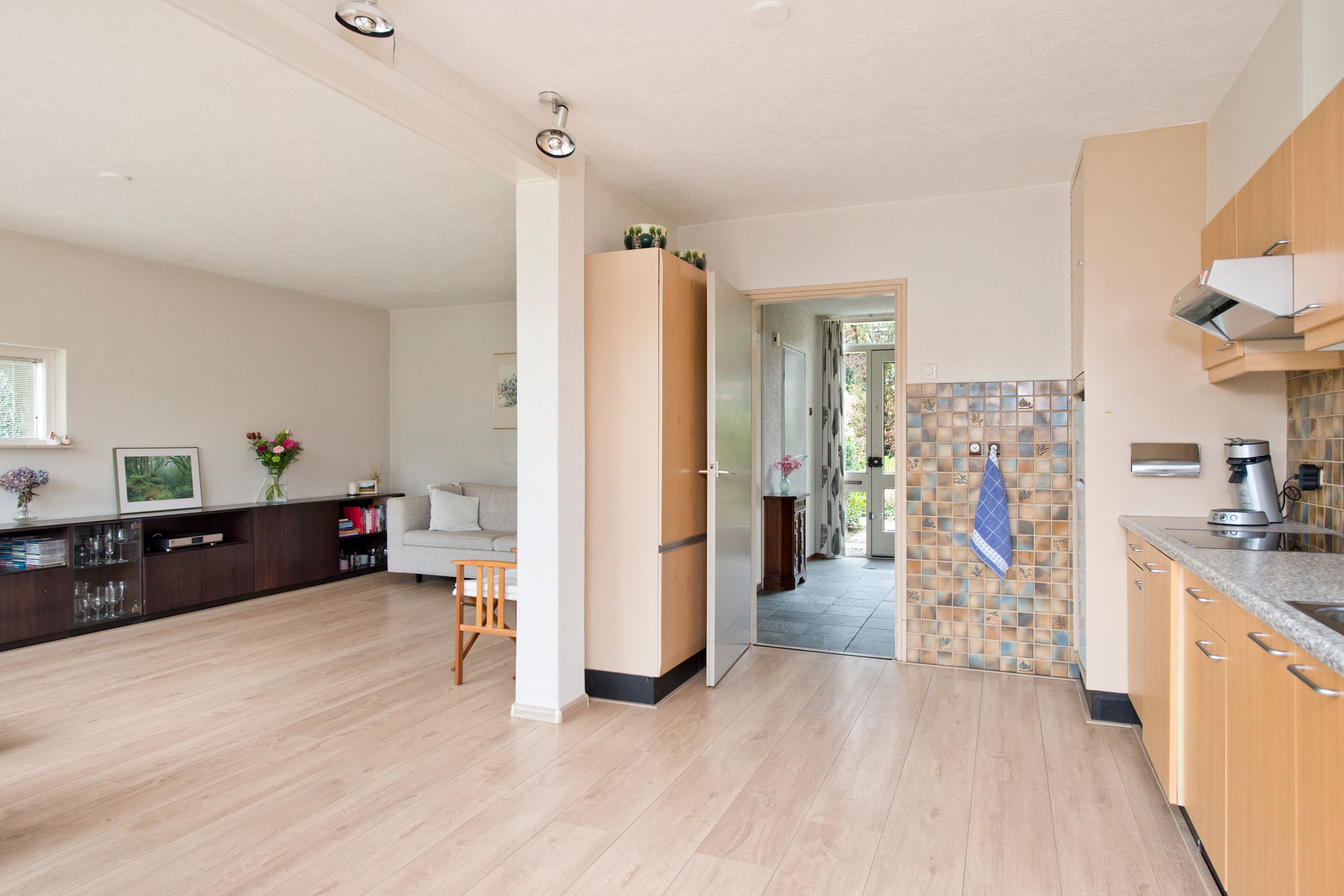 Photo 18 of Margrietstraat 32