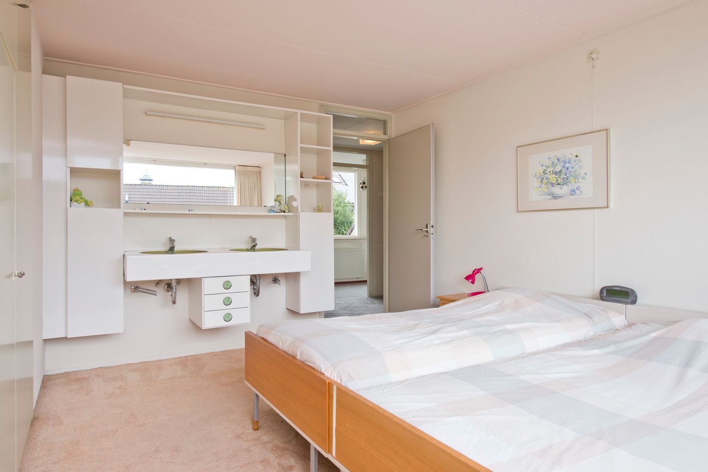 Photo 29 of Margrietstraat 32