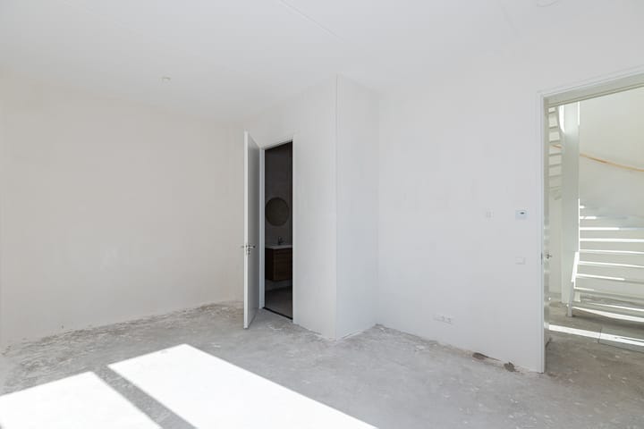 Photo 4 of Dorpsstraat 12