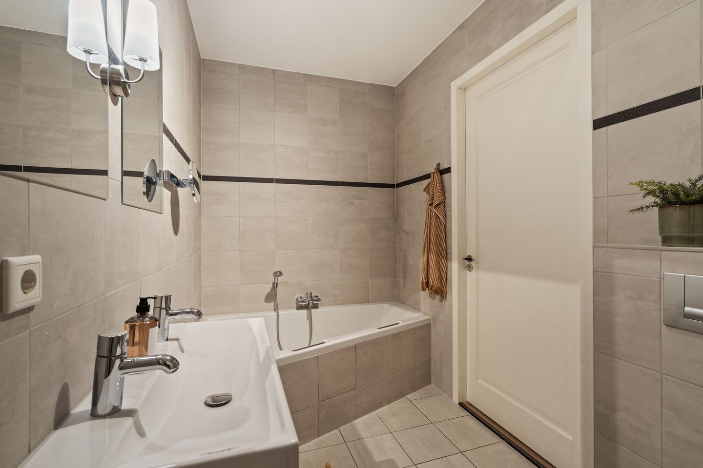 Foto 25 van Akkerwinde 46