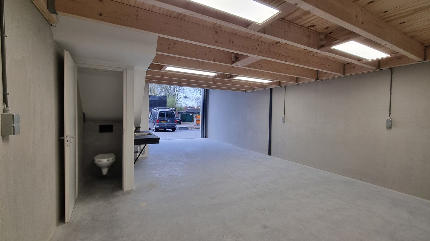 Bekijk foto 3 van Rhijnkant 11-07 en 11-24