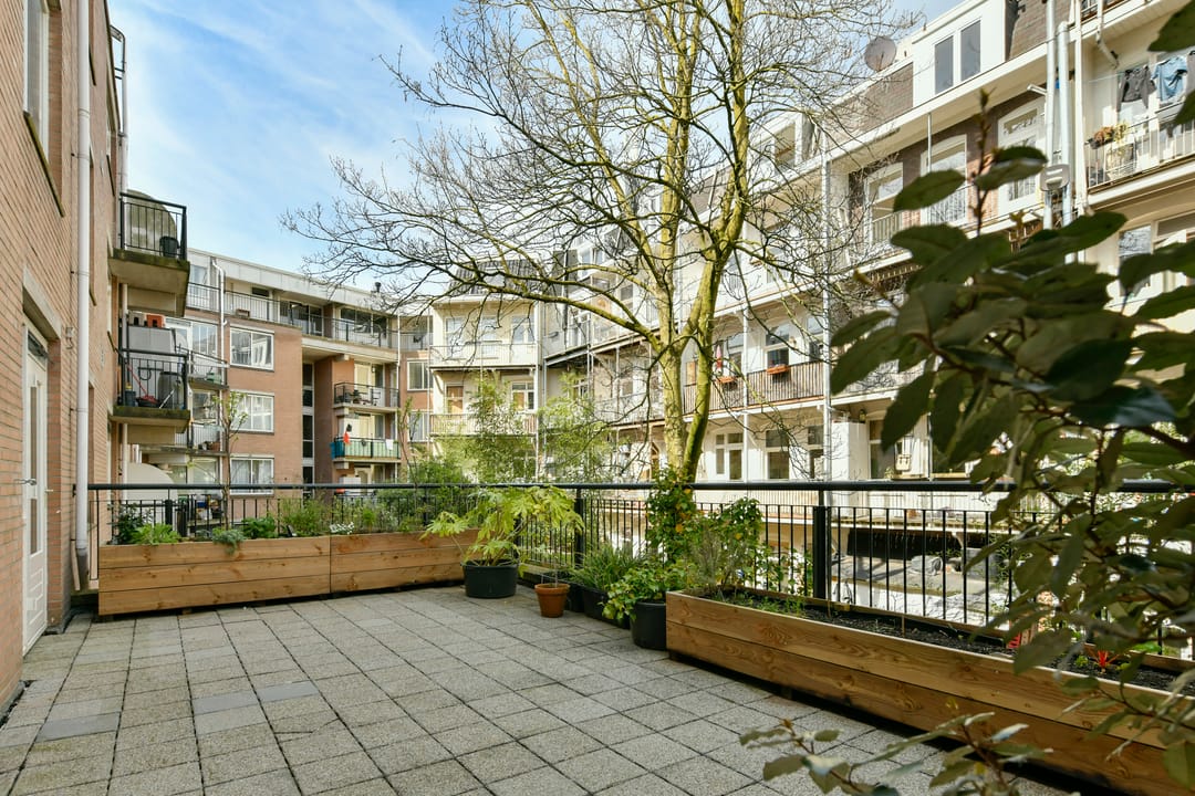 Foto 11 van Riouwstraat 67-A