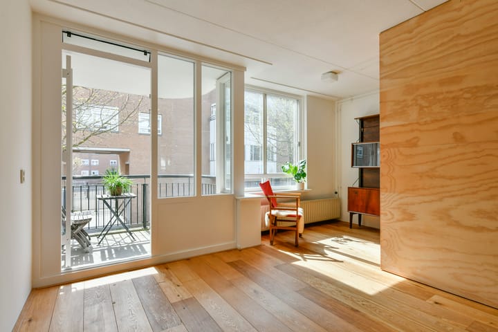 Foto 3 van Riouwstraat 67-A