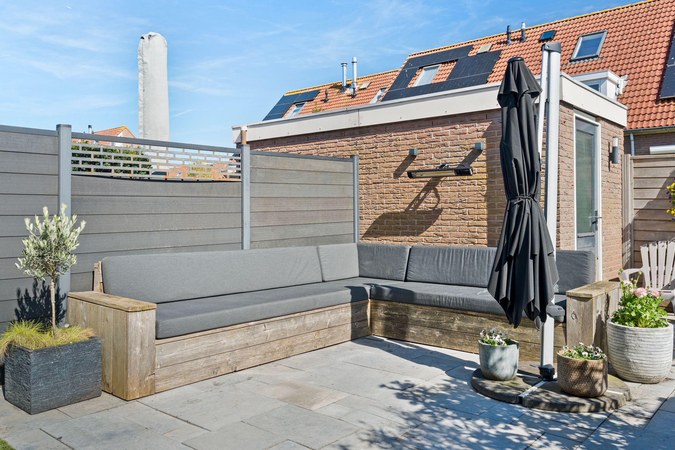 Photo 42 of Aletta Jacobsstraat 74