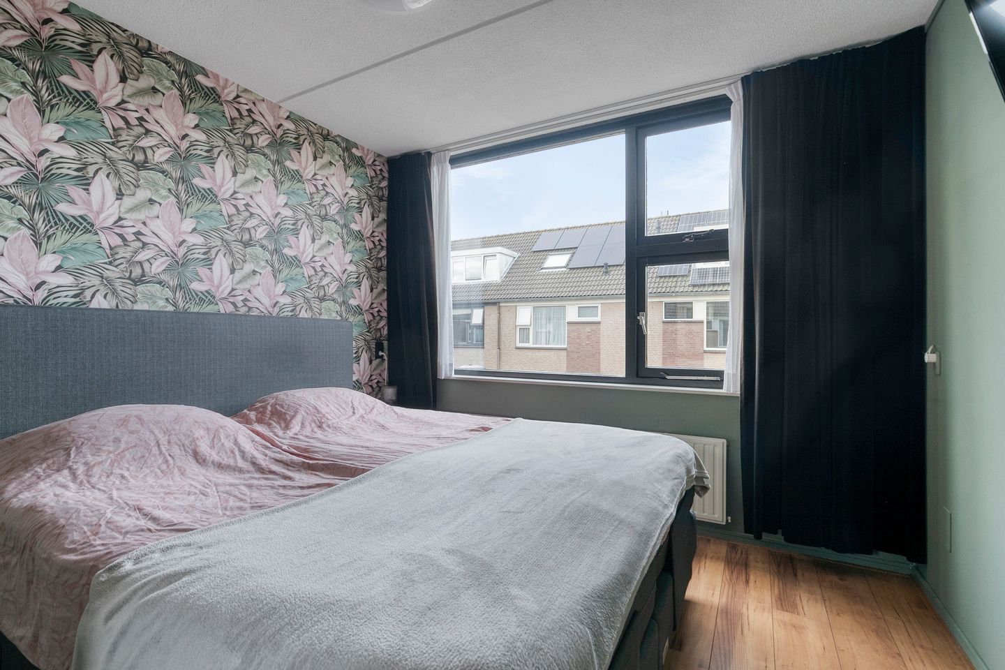 Photo 19 of Anna Bijnsstraat 12