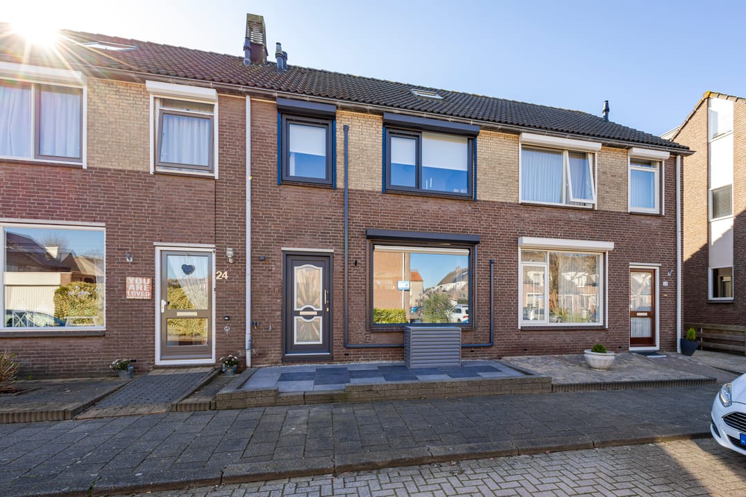 Foto 32 van Van Leijdenstraat 26