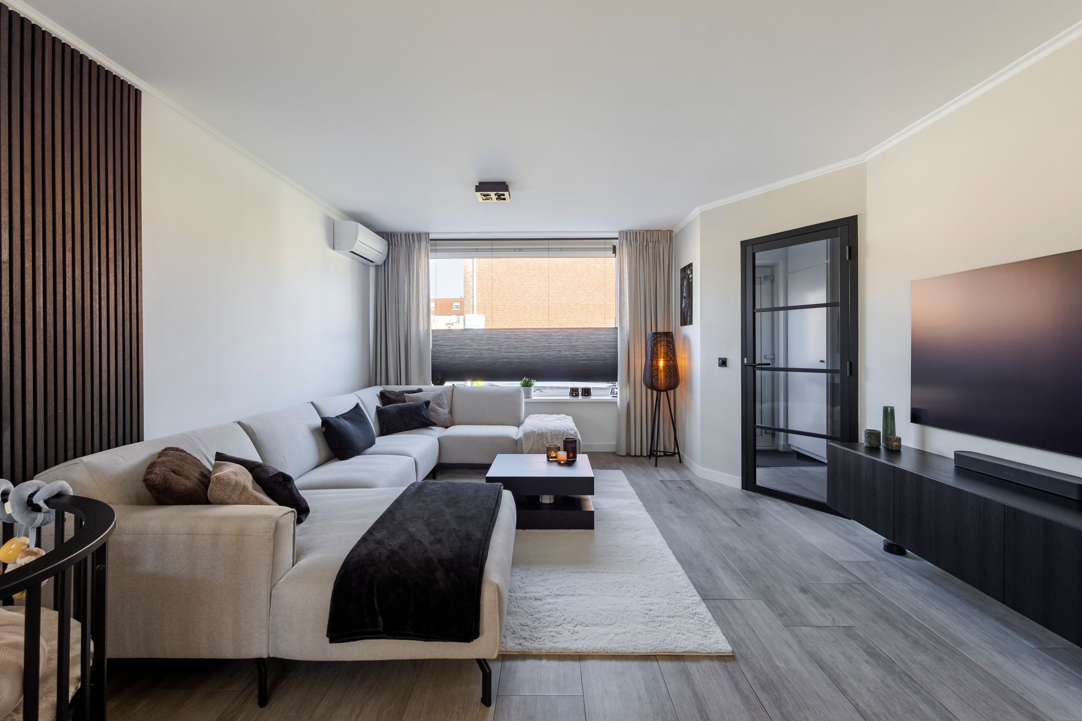 Foto 6 van Van Leijdenstraat 26