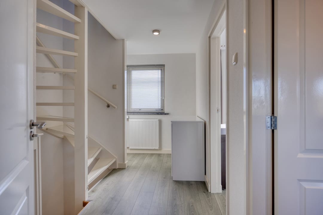 Foto 13 van Simon van den Berghstraat 33